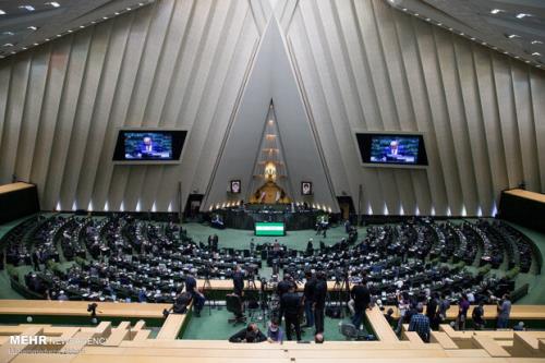 مجلس با فوریت طرح اصلاح قانون شوراهای اسلامی کار مخالفت کرد
