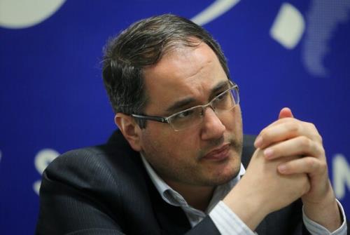 نگاهداری درگذشت ابوی حجت الاسلام قمی را تسلیت گفت