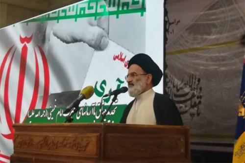 جمهوریت و اسلامیت دو اصل جدا نشدنی نظام اسلامی ایران است