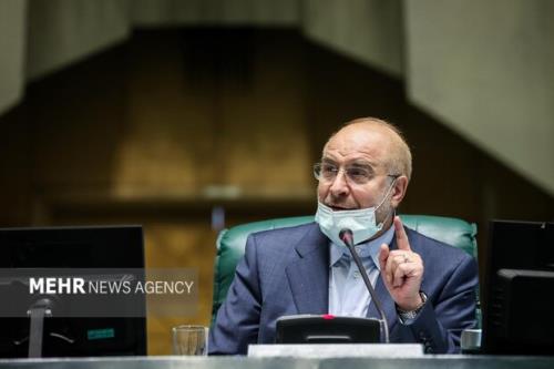 مجلس جلوی قانون حجاب را نگرفته است