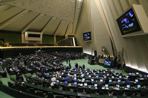طرح جدید مجلس برای فضای مجازی