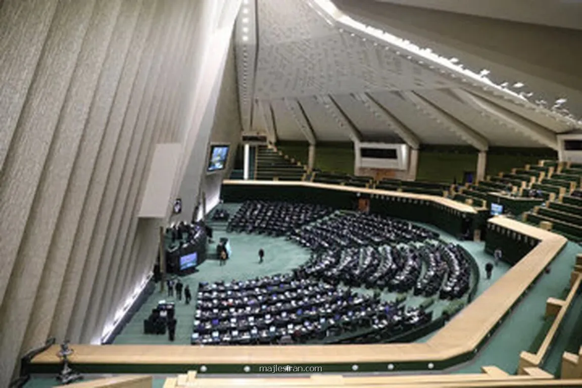 نمایندگان مجلس برای 16 آذر به کدام دانشگاه می روند؟