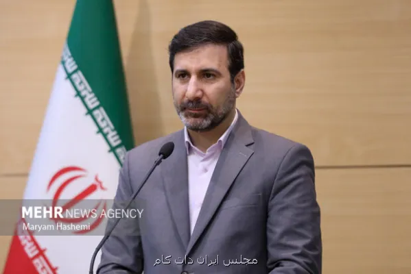 دانشگاه، محل پیوند نقد و مطالبه گری با ظرفیتهای قانون اساسی است