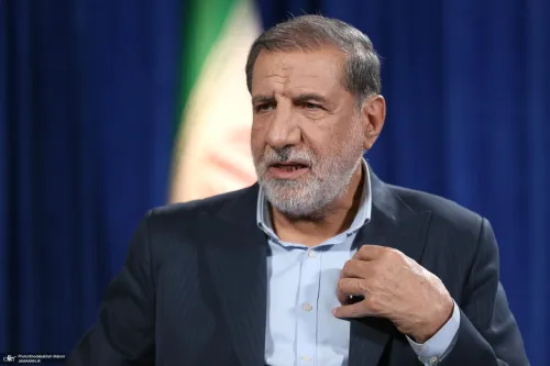 هیچ غلطی نمی توانند بکنند ترامپ پرت و پلا می گوید