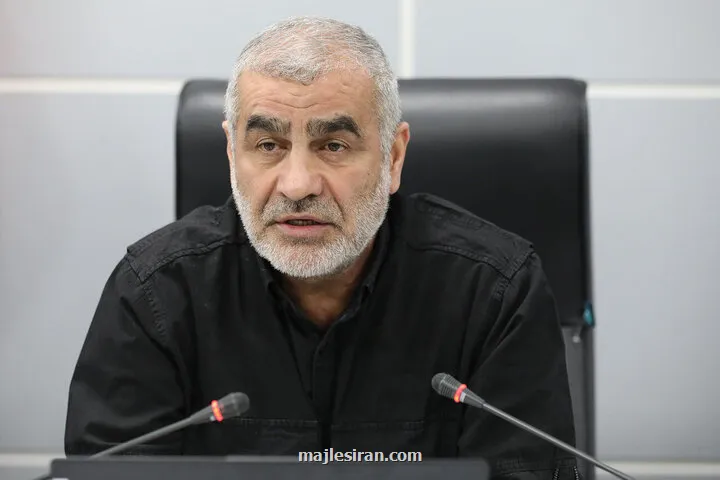 تنگه هرمز با عملیات نظامی باز نخواهد شد