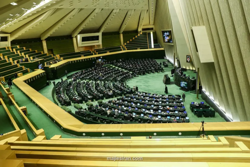 مجلس نشان داد در طرح نفوذ دنبال خاموش کردن صدای نخبگان است