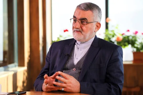 ترامپ از مادر بمب ها استفاده نماید، پدر موشک ها را به میدان می آوریم