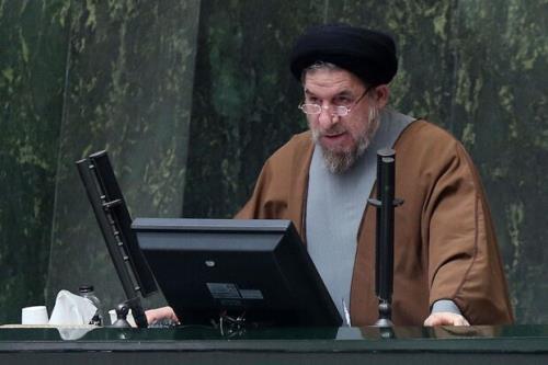 شیخ محمد خیابانی در مقابل قرارداد استعماری موسوم به ۱۹۱۹ قیام كرد