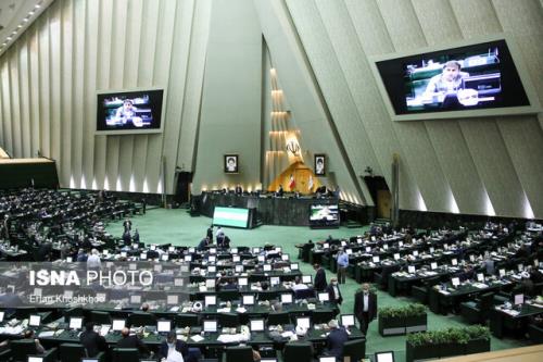 سلبریتی ها با درآمد بیشتر از ۲۰۰ میلیون تومان در سال مشمول مالیات می شوند